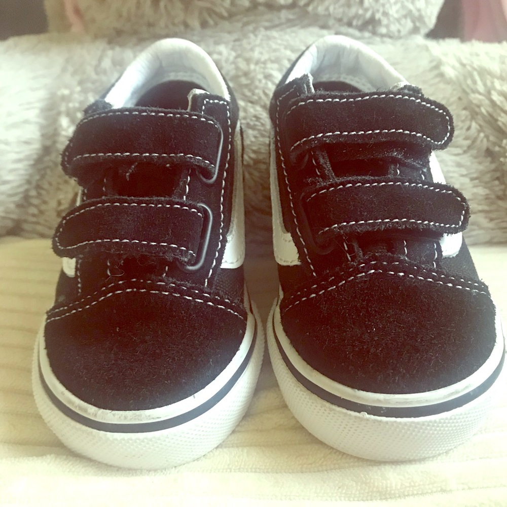 Vans girl shoes